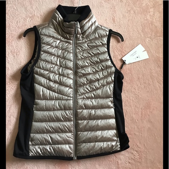 SOLD🆕CALVIN KLEIN PERFORMANCE WOMENS (SzM) - Picture 7 of 12